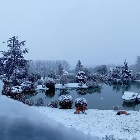 Alojamento de Acomodação e Pequeno-almoço Domaine Du D-day Saint-Come-du-Mont