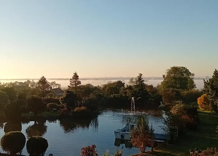 ベッド・アンド・ブレックファスト Domaine Du D-day